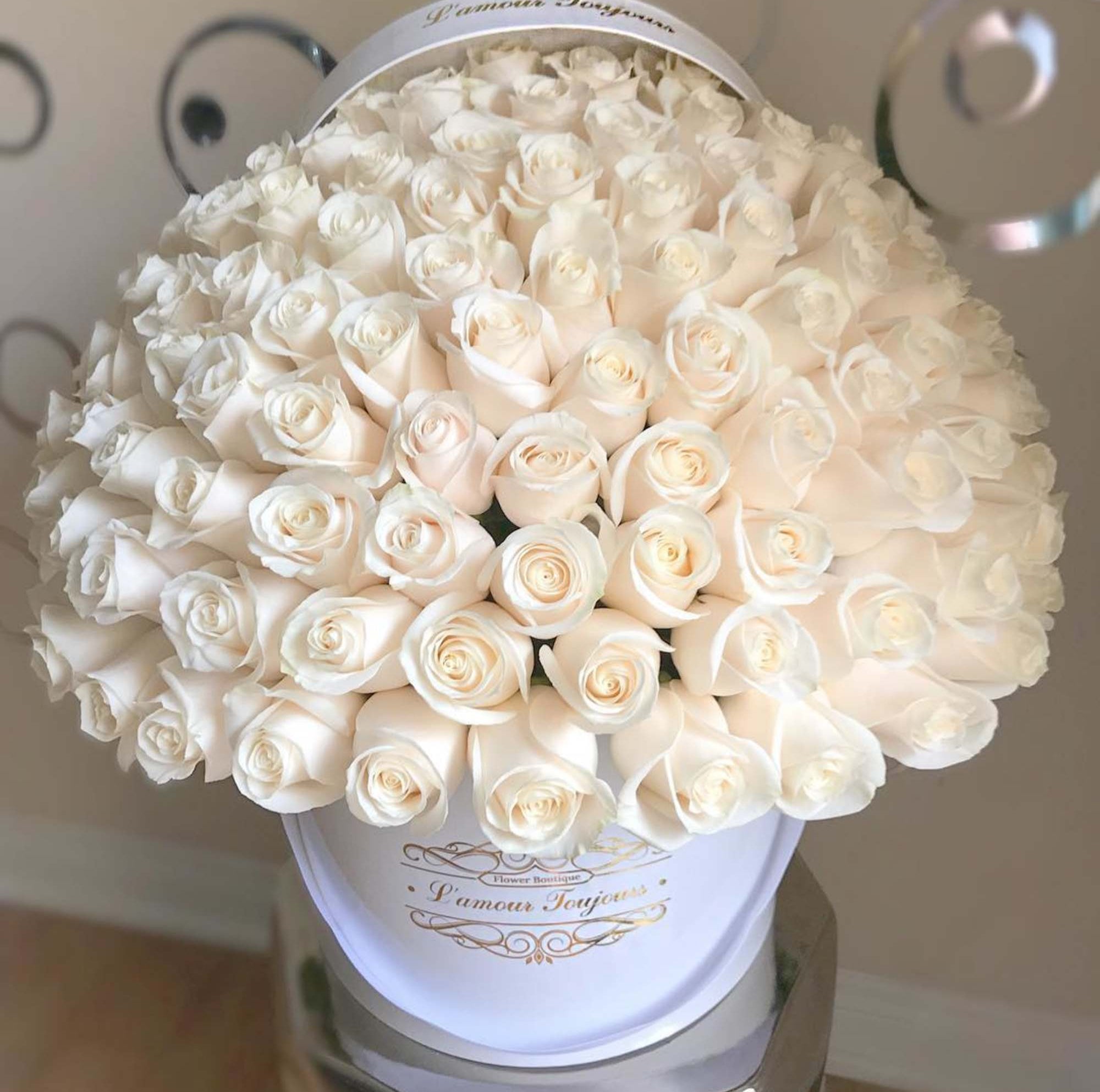 Le Reve Signature Box