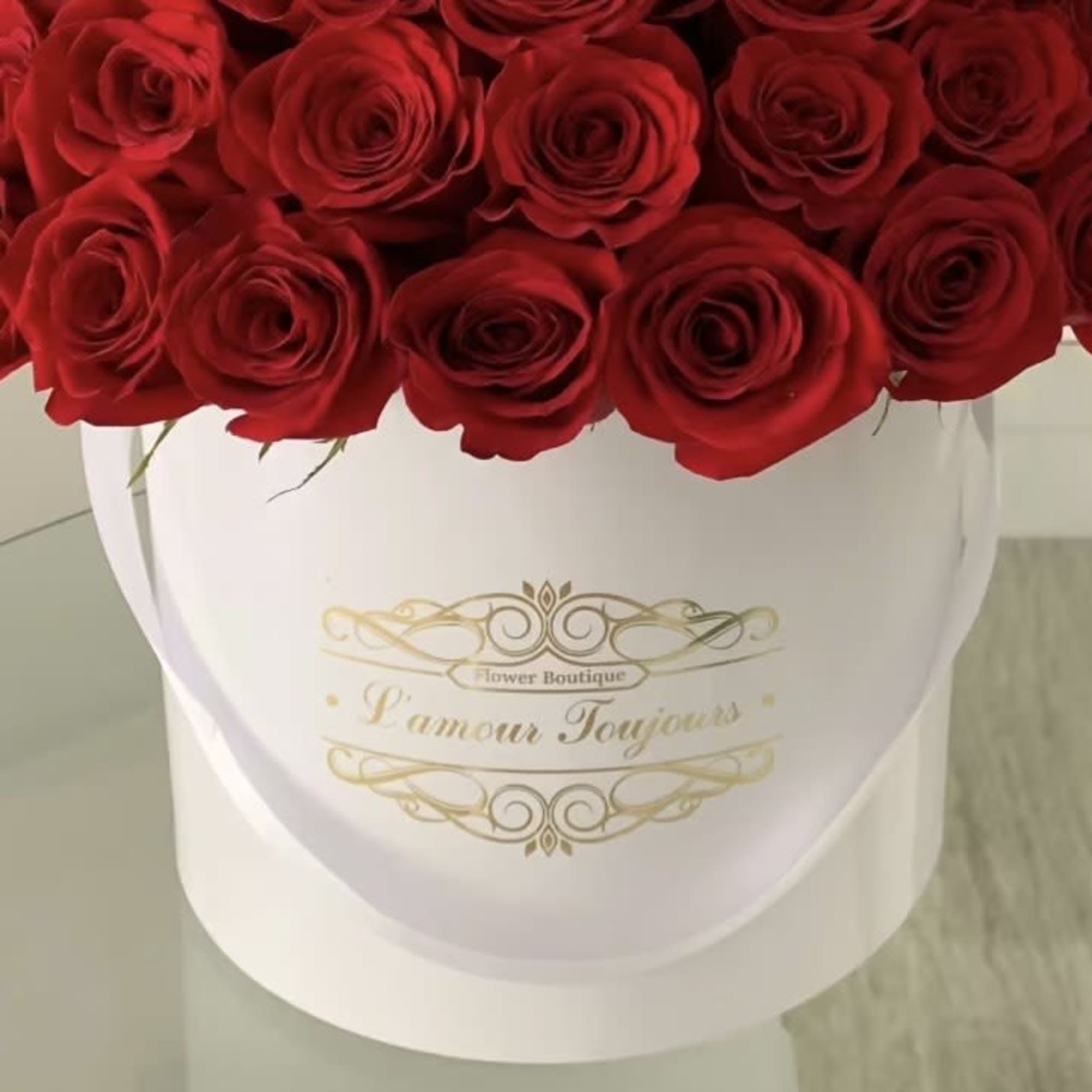 Newport Coast Signature Flower Box - Same Day Flower Delivery