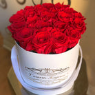 Everlasting Le Classic Signature Box - Real Roses that last up to 3 years