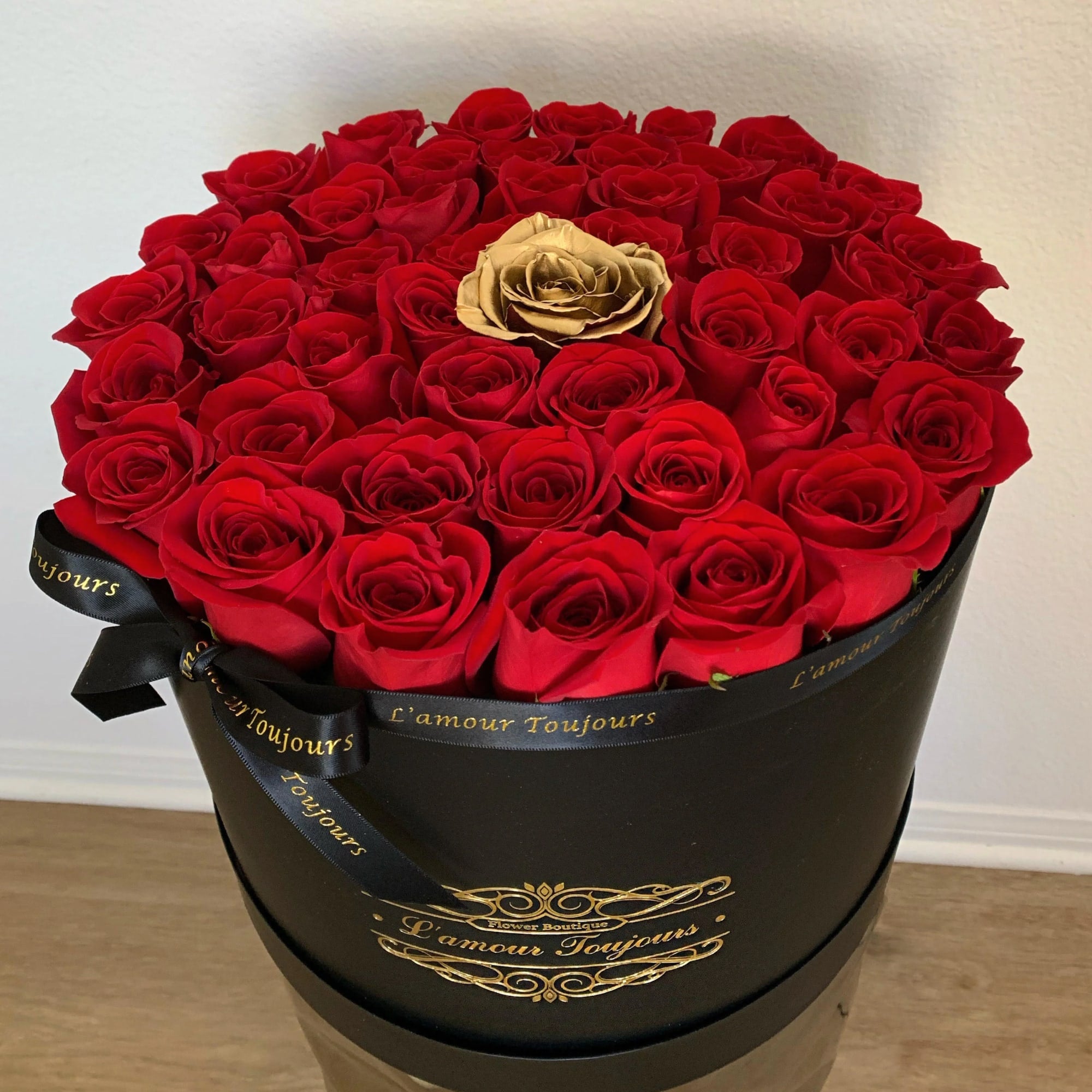 Haute Couture Boxed Roses