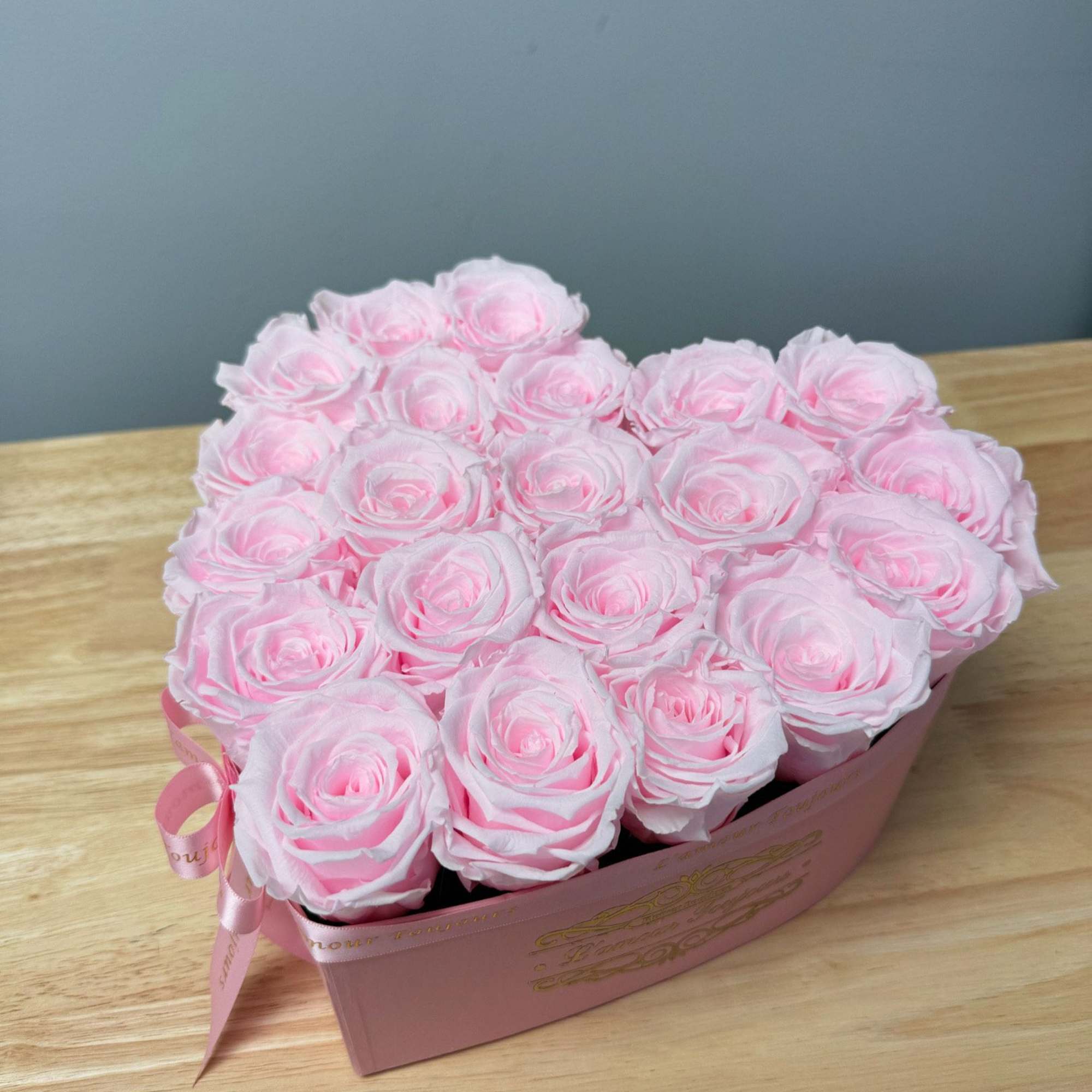 Everlasting Heart Signature Box - pink on pink