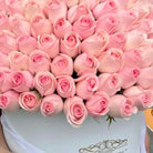 150 Pink Roses Signature Box